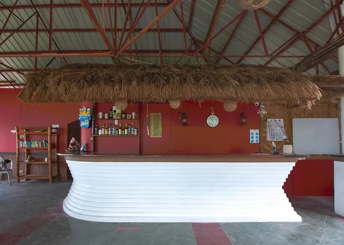 Hotel Oyo 674 Sea Forest Beach Moalboal