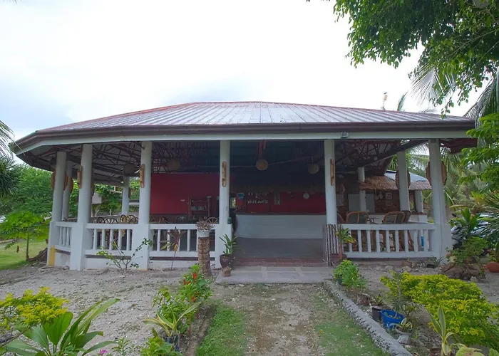 Oyo 674 Sea Forest Beach Hotel 2*